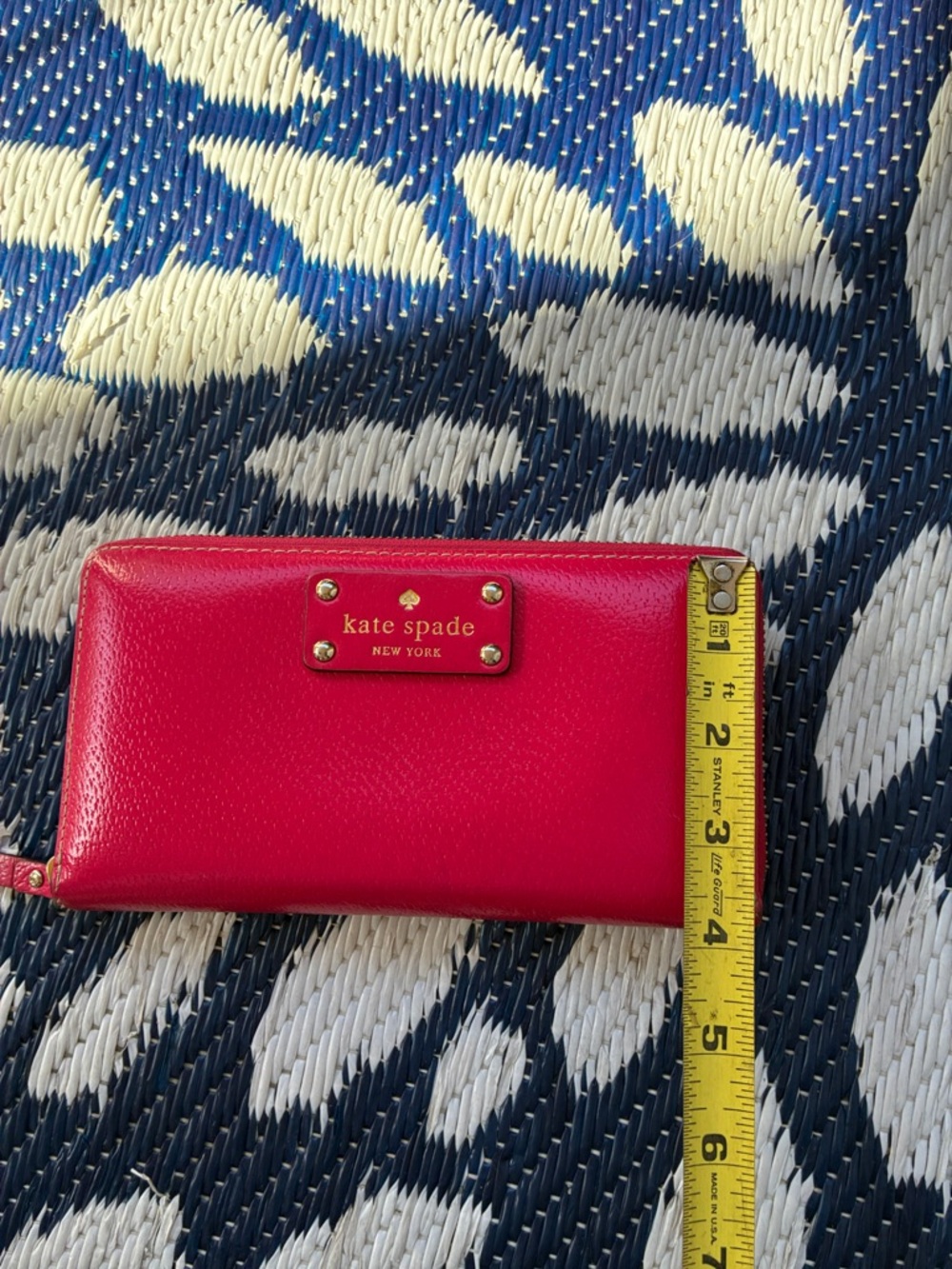 kate spade bright fuchsia zip-around wallet with gold-tone plaque - Picture 7 of 7